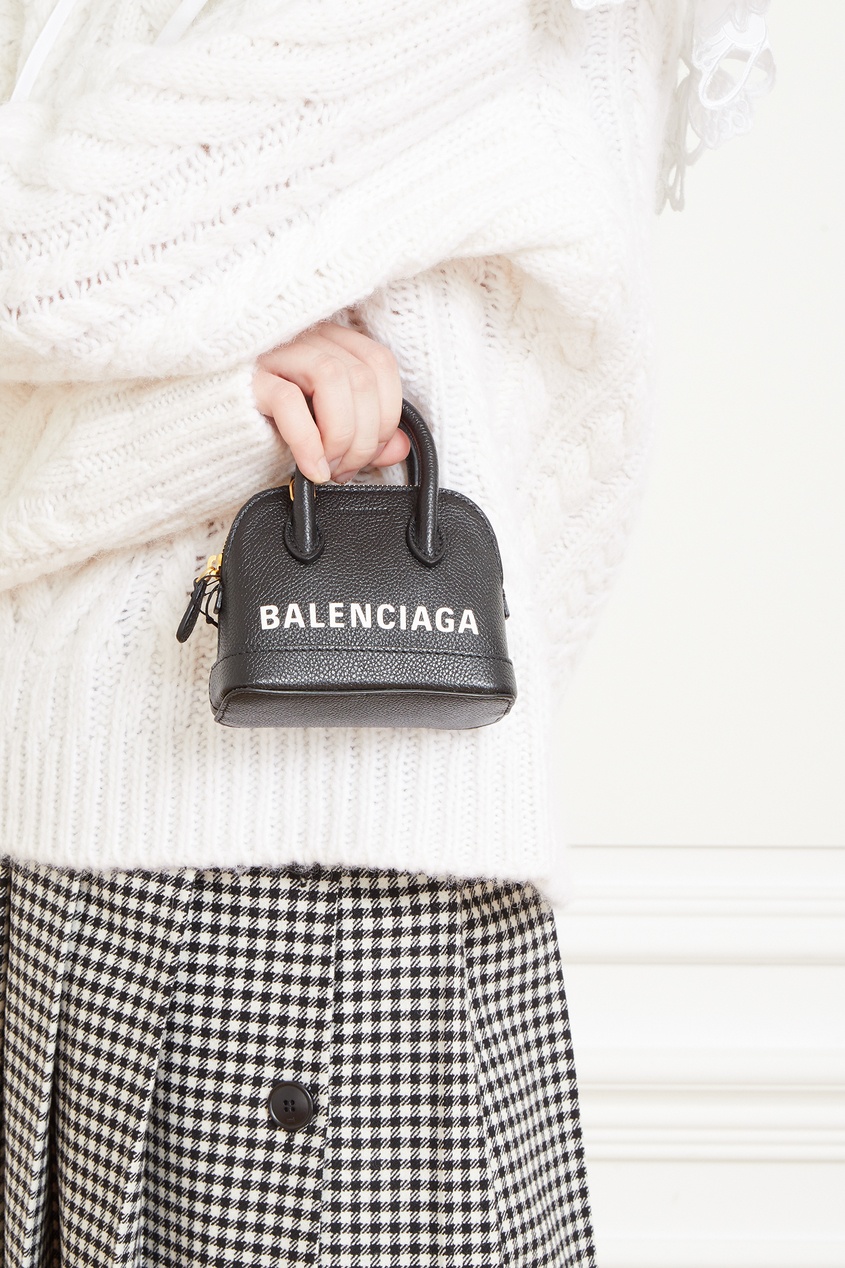 фото Черная кожаная сумка с логотипом balenciaga