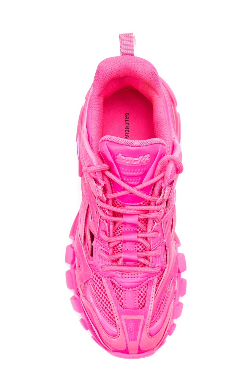 фото розовых кроссовок