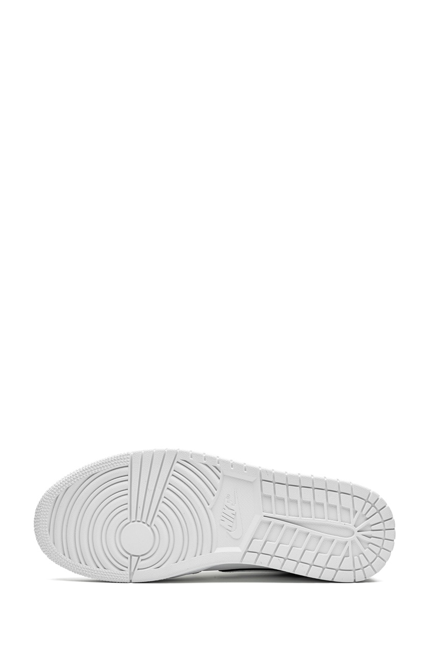 mid iridescent reflective white