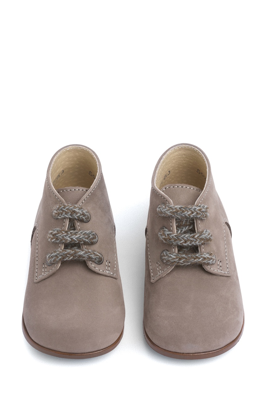 фото Светло-коричневые замшевые ботинки bonpoint
