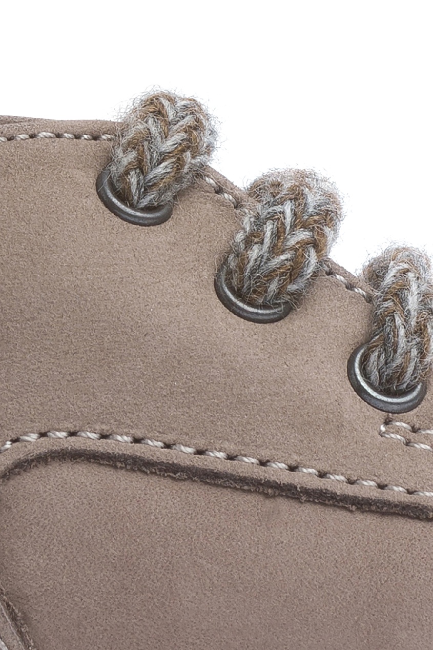 фото Светло-коричневые замшевые ботинки bonpoint