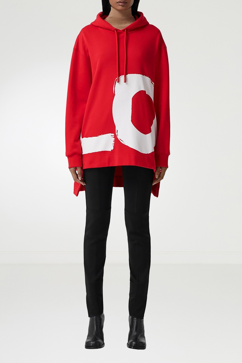 фото Красное худи с контрастным принтом love burberry