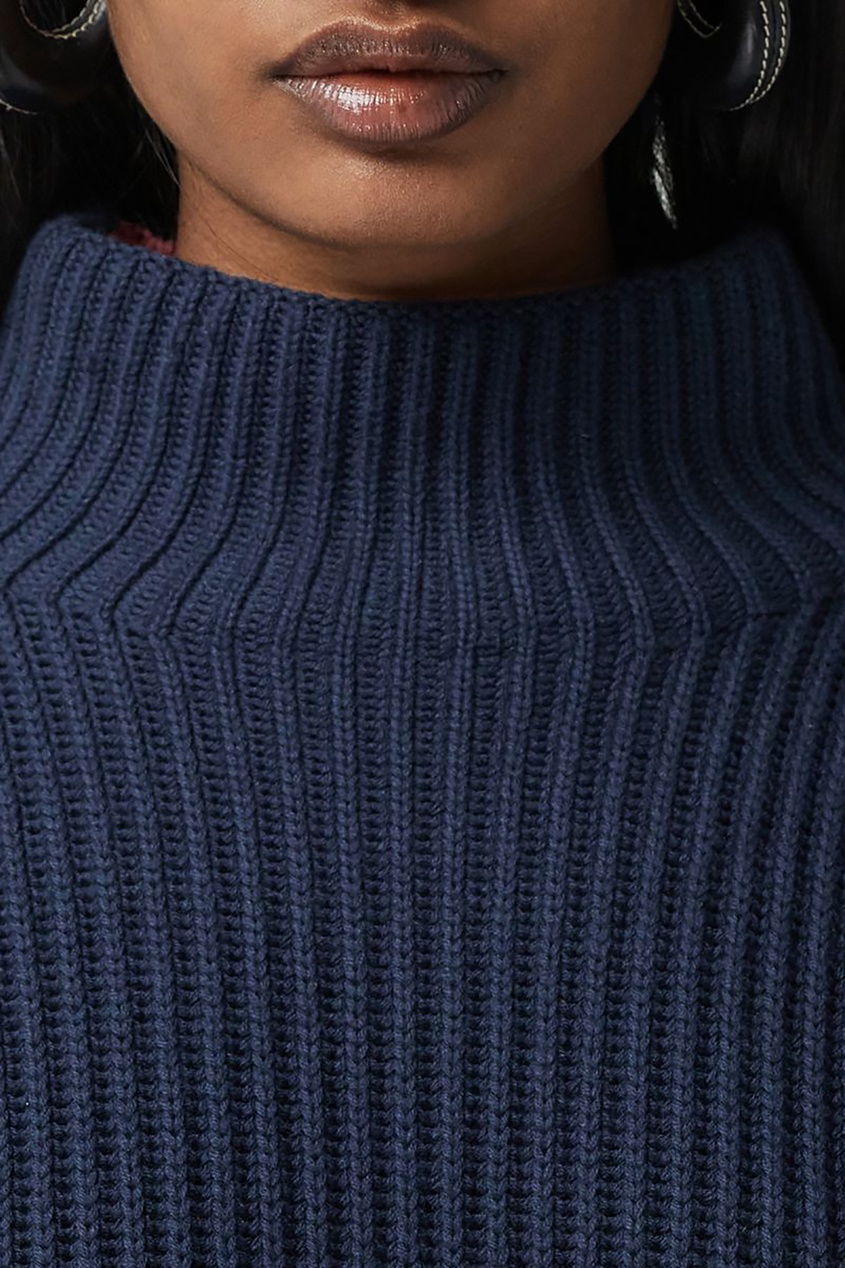 фото Темно-синий свитер с высоким горлом burberry