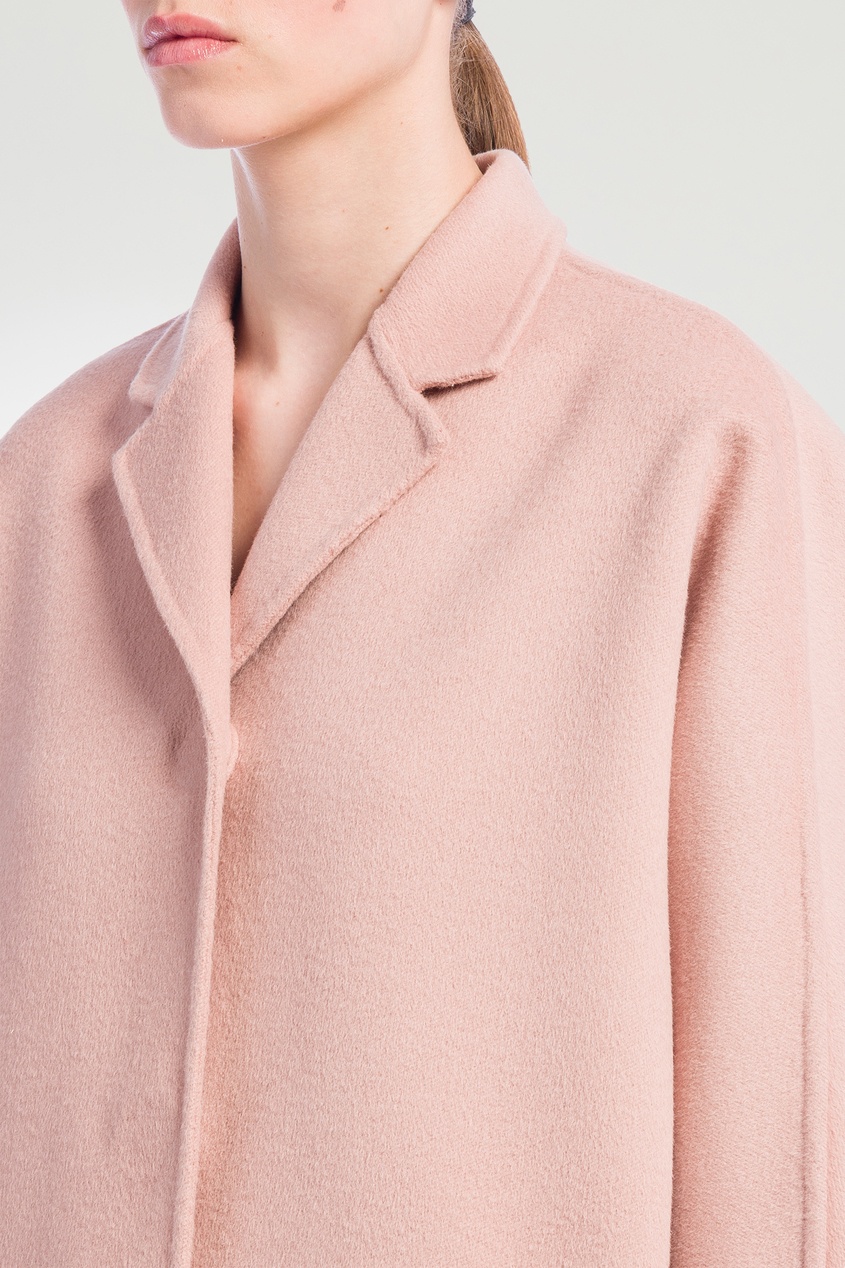 фото Светло-розовое шерстяное пальто prada