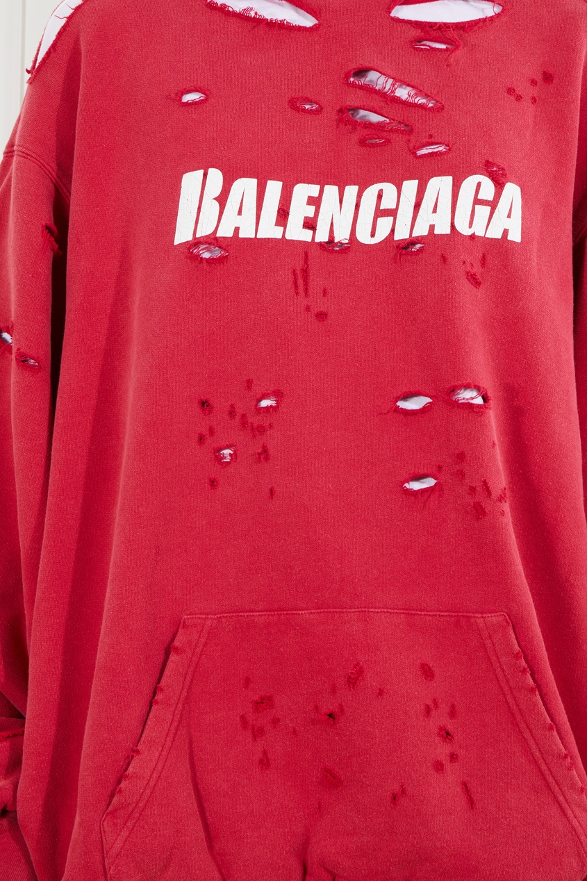 фото Красное худи с логотипом и разрезами balenciaga