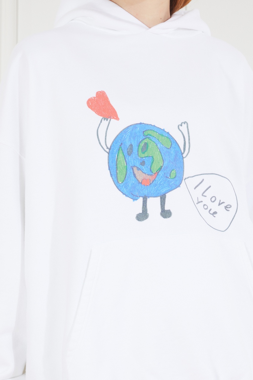 фото Белое объемное худи с принтом love earth balenciaga