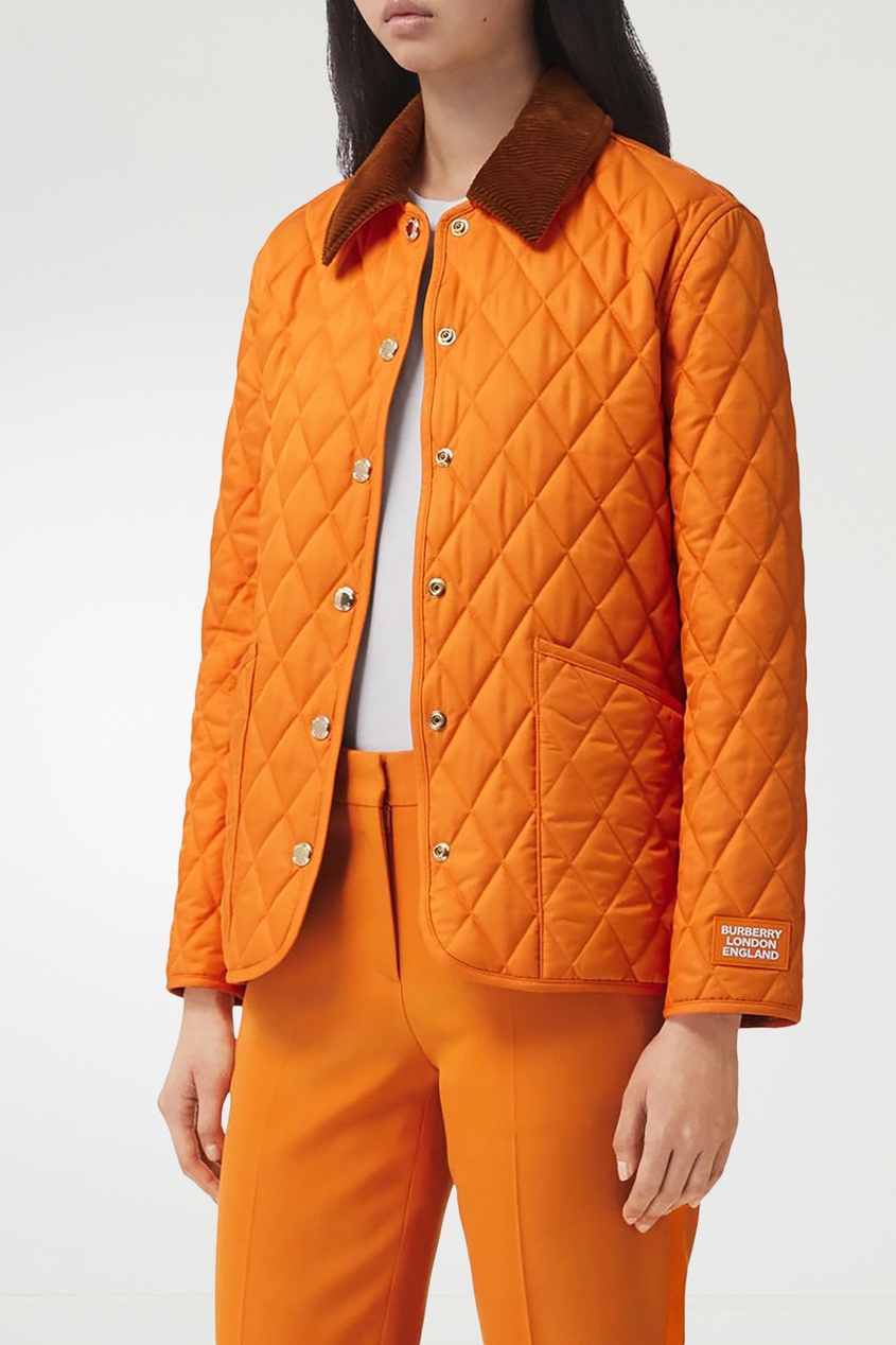 фото Оранжевая стеганая куртка burberry