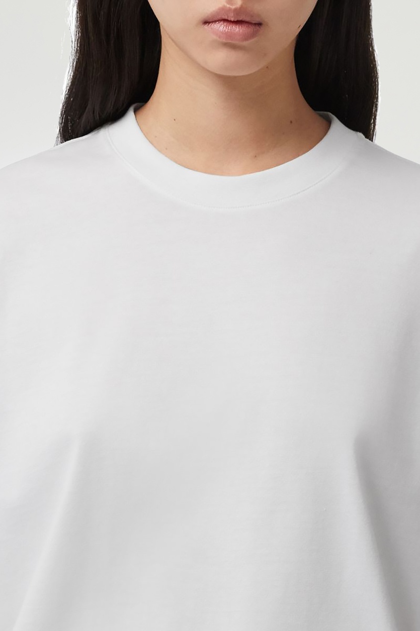 фото Белая футболка с принтом-клеткой на рукавах burberry