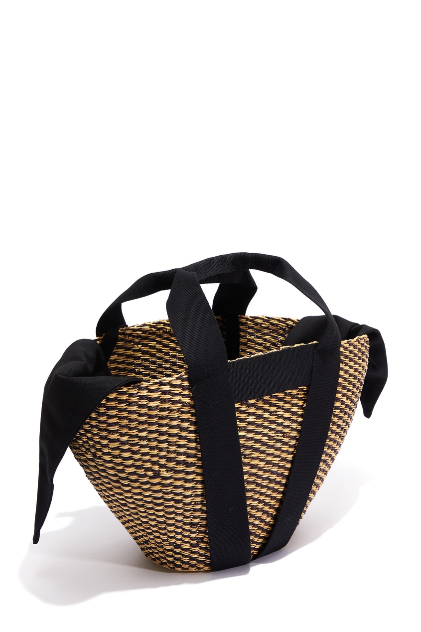 фото Соломенная сумка с черным декором triade muun