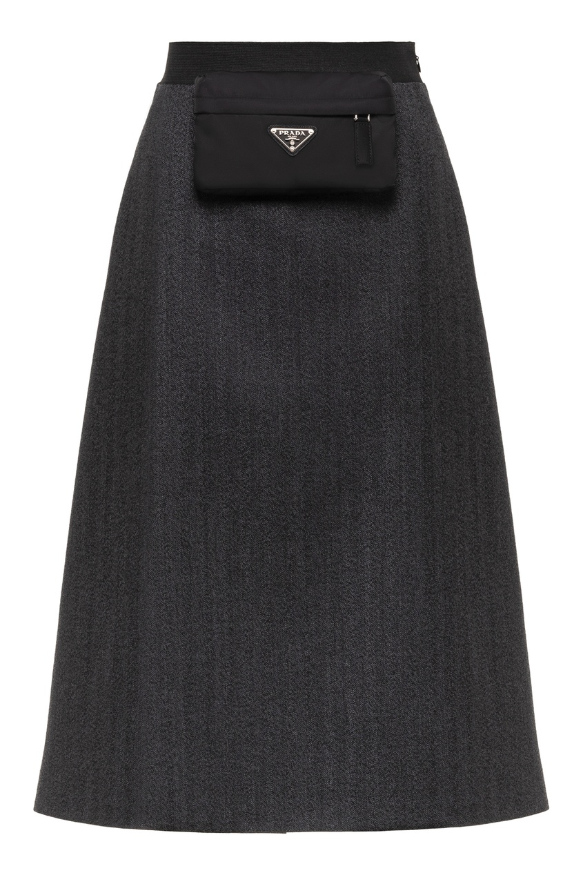 фото Темно-серая юбка с кошельком на поясе prada