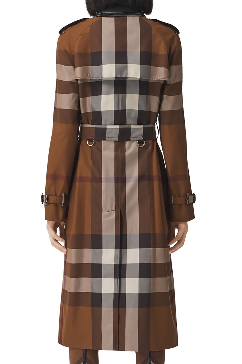 фото Коричневый клетчатый тренч burberry