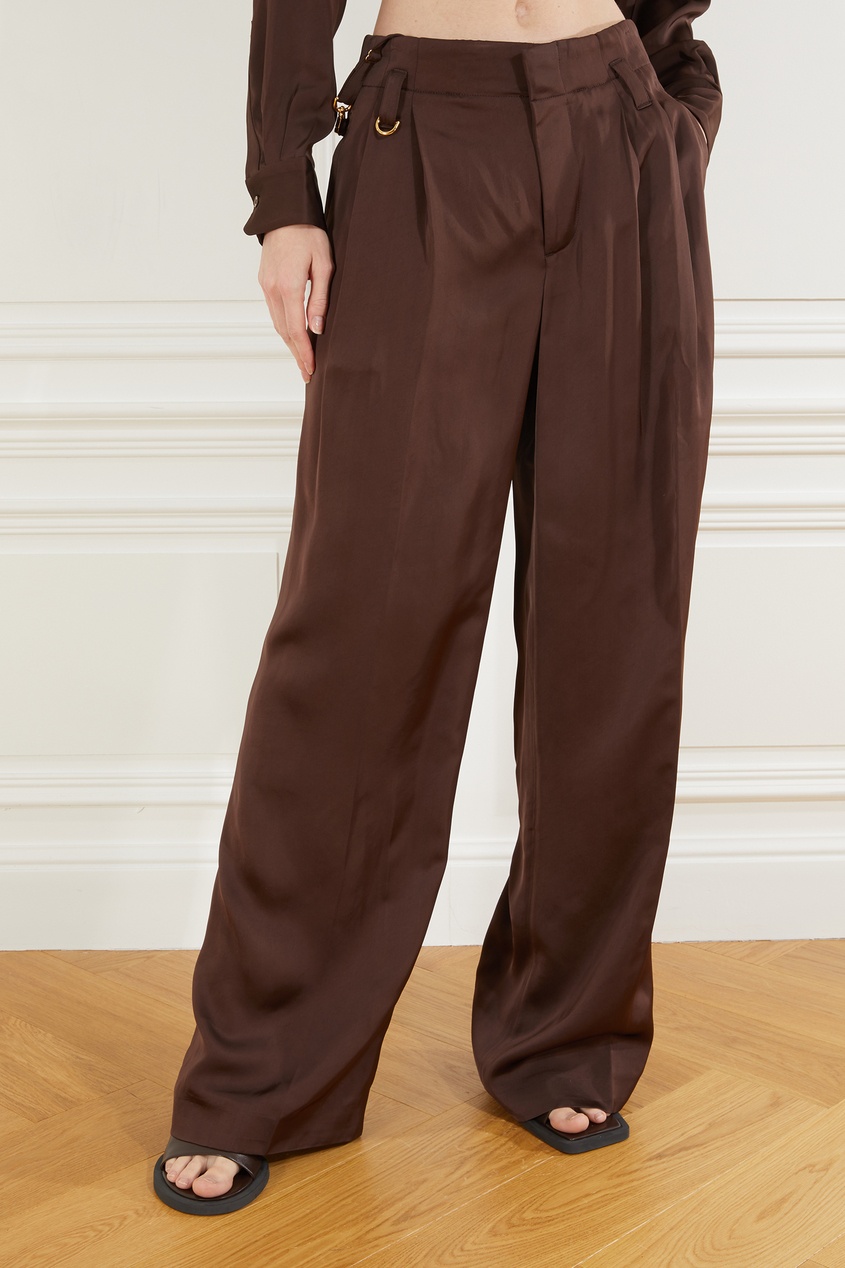 фото Коричневые брюки le pantalon notte jacquemus