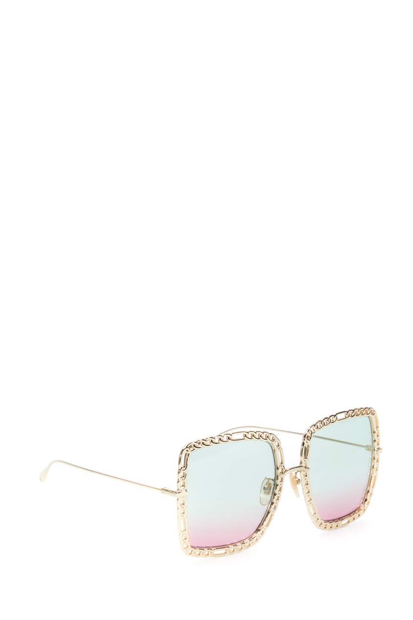 фото Прямоугольные солнцезащитные очки с цепочкой и подвеской gucci