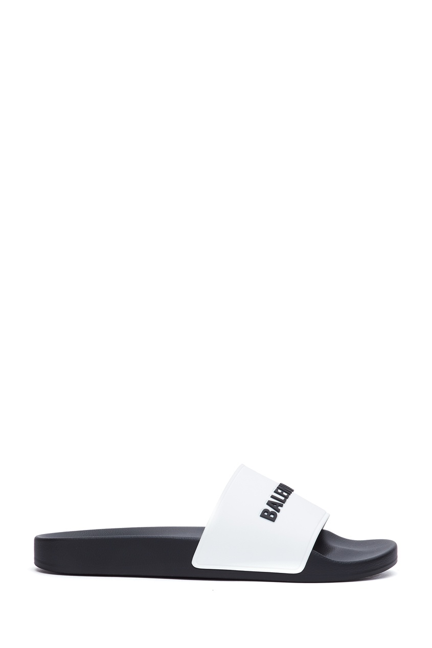 Черно-белые пантолеты с логотипом