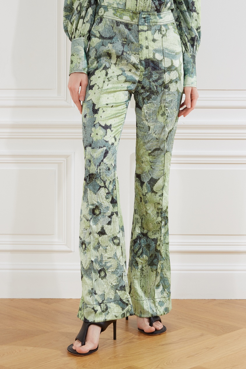 фото Зеленые брюки с цветочным принтом ganni
