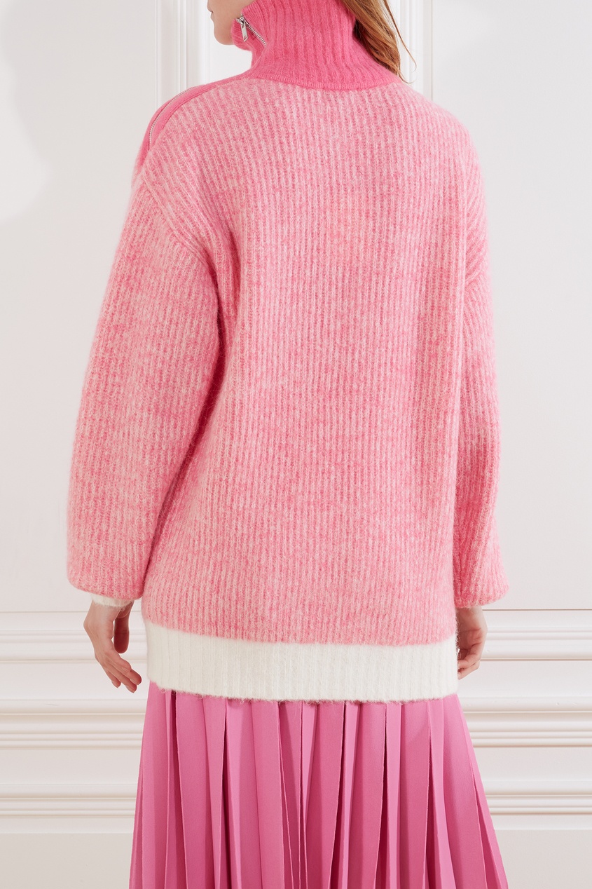 фото Розовый свитер ganni