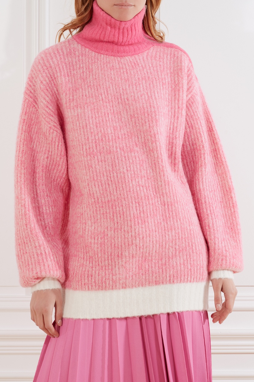 фото Розовый свитер ganni