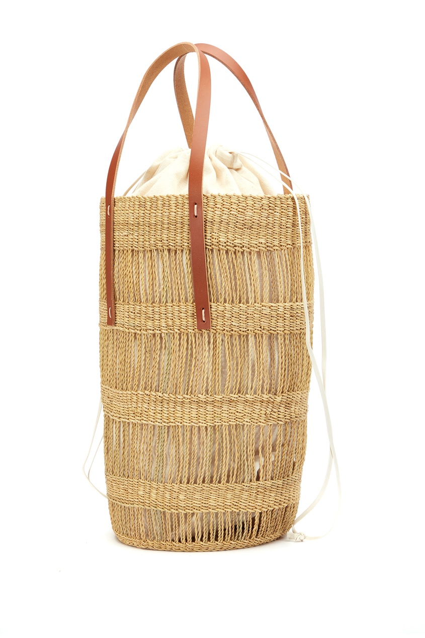 фото Плетеная сумка с коричневой отделкой tube g muun