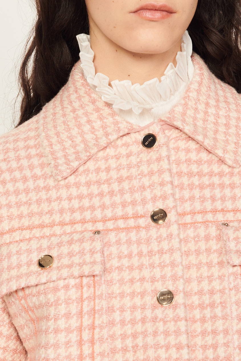 фото Розово-кремовая куртка sandro