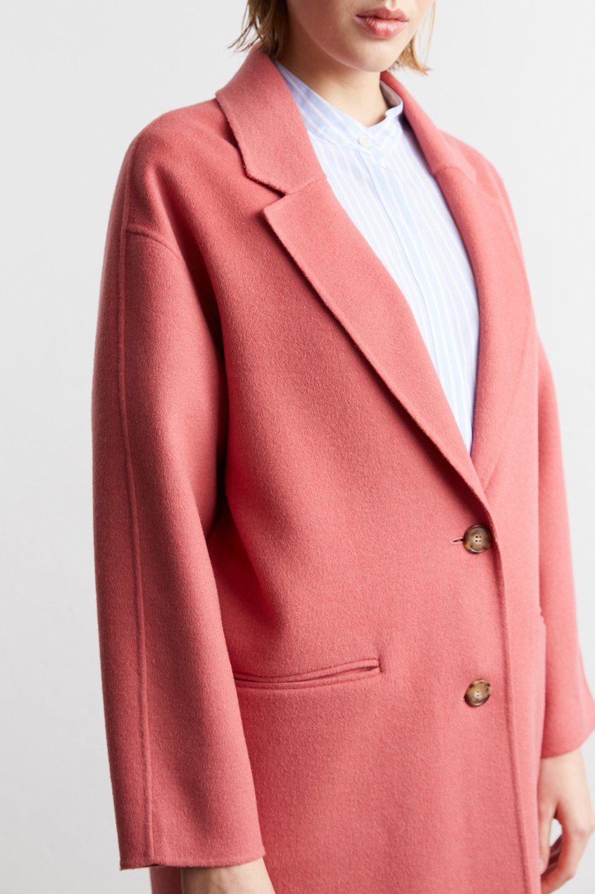 фото Розовое пальто sao gerard darel