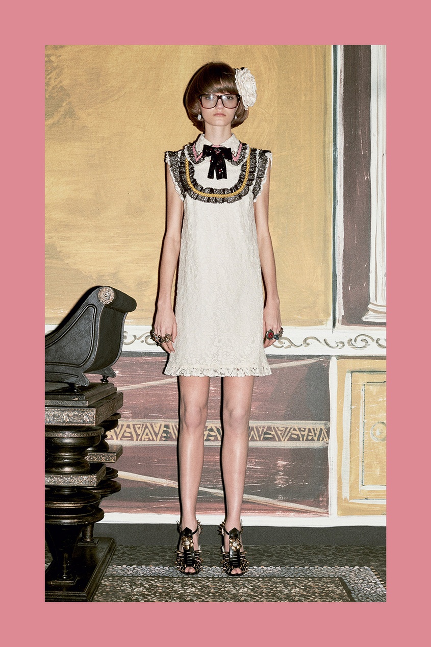 Кружевное платье