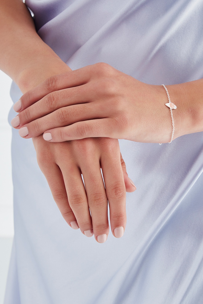 Браслет с эмалевой подвеской