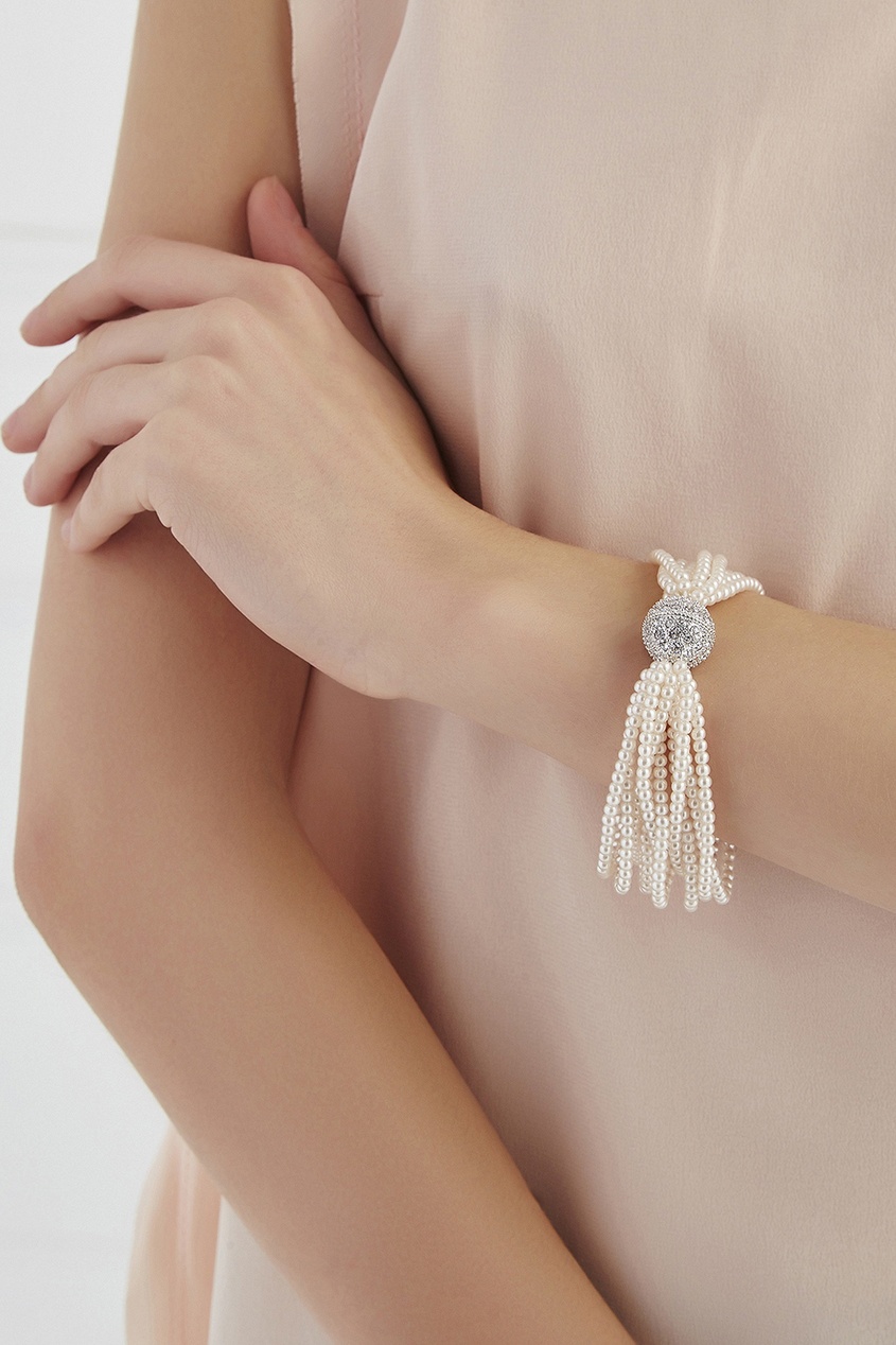 Браслет с жемчужными бусинами