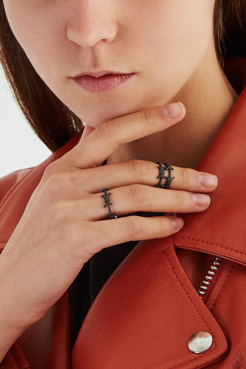 Caviar Jewellery Серебряное кольцо с кристаллами