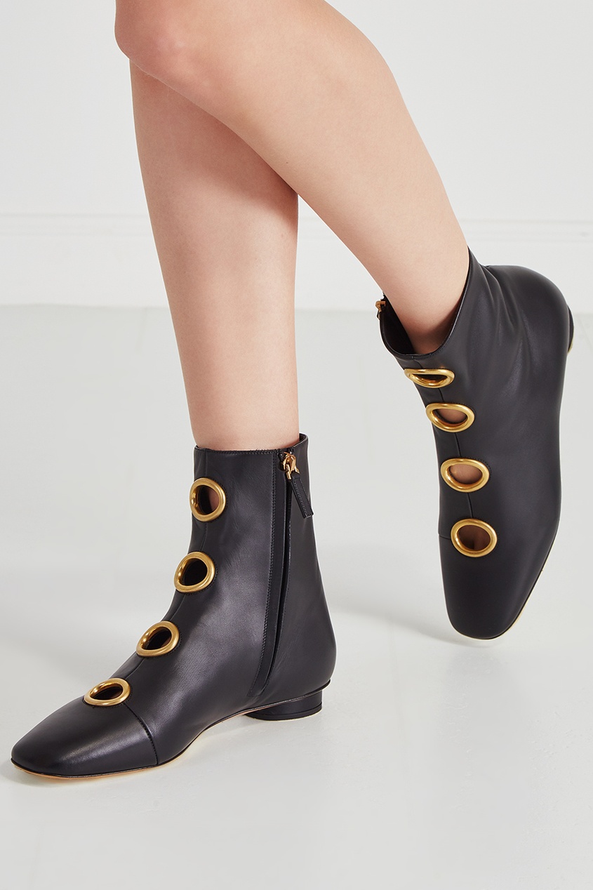 Кожаные ботинки