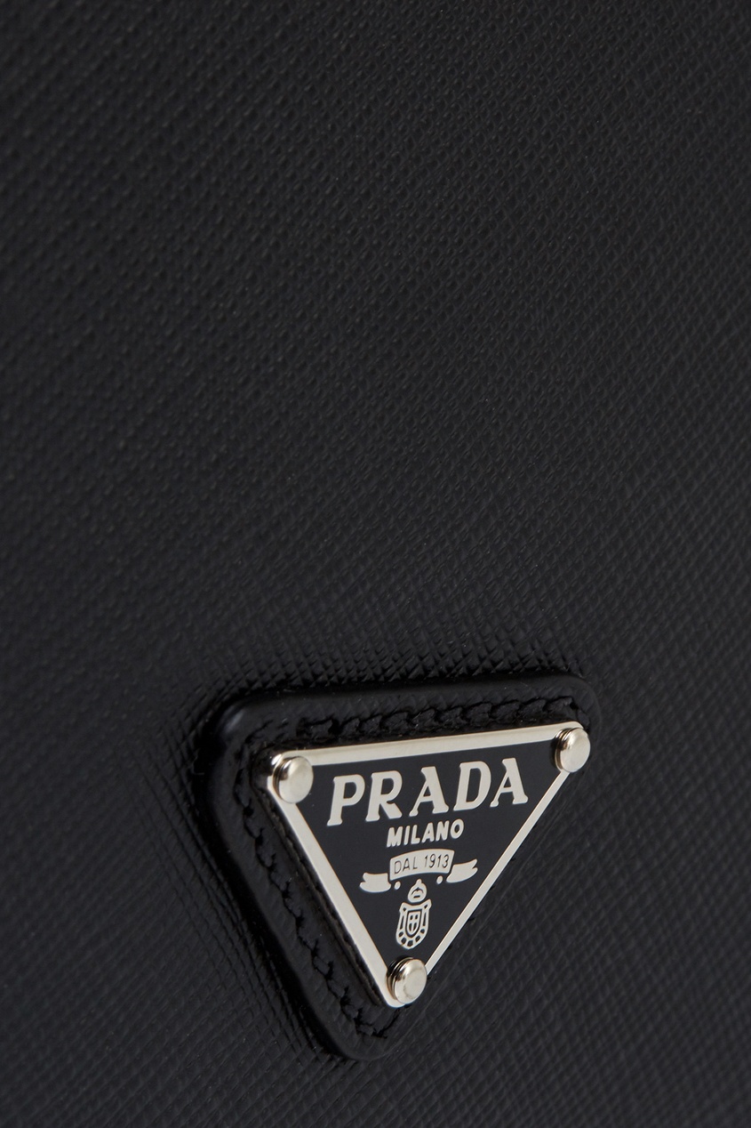 фото Кожаная сумка Prada