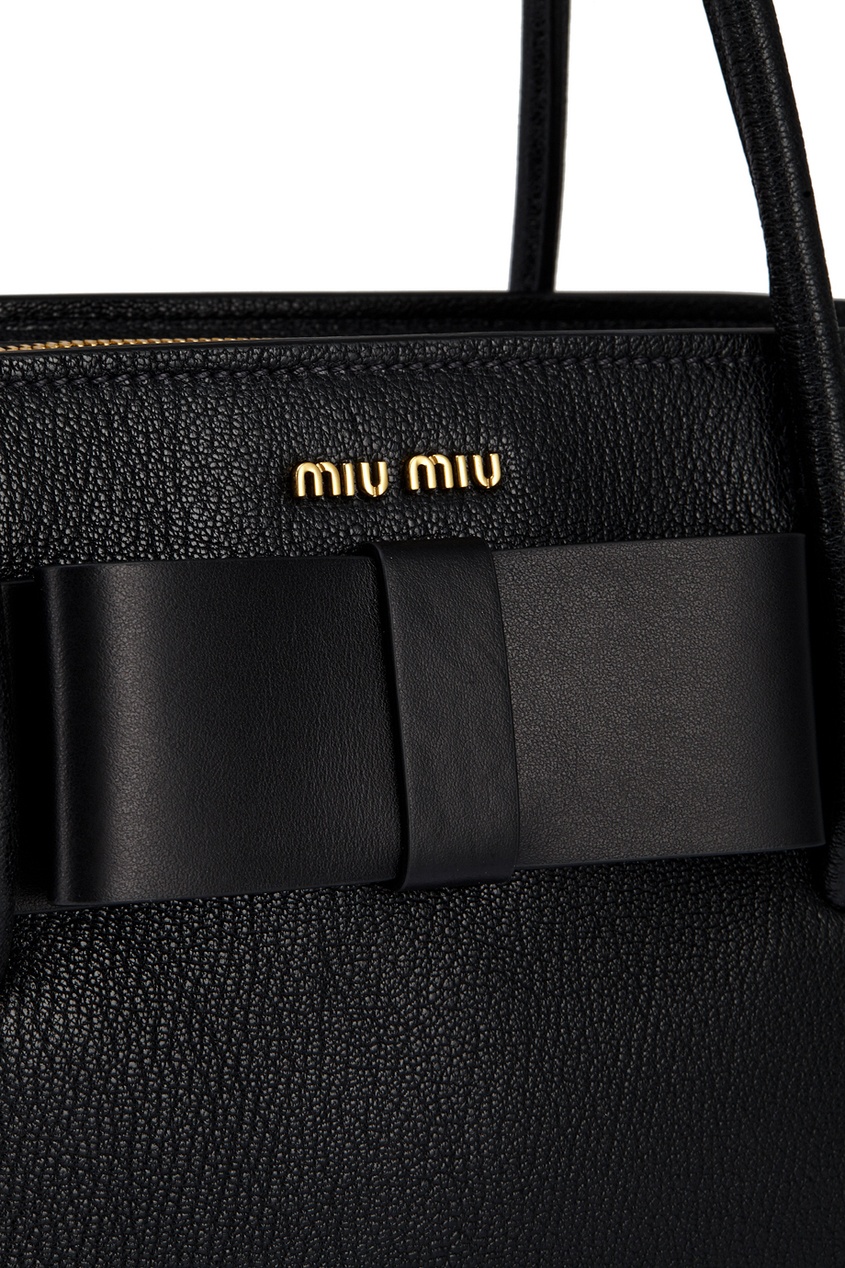 фото Кожаная сумка miu miu