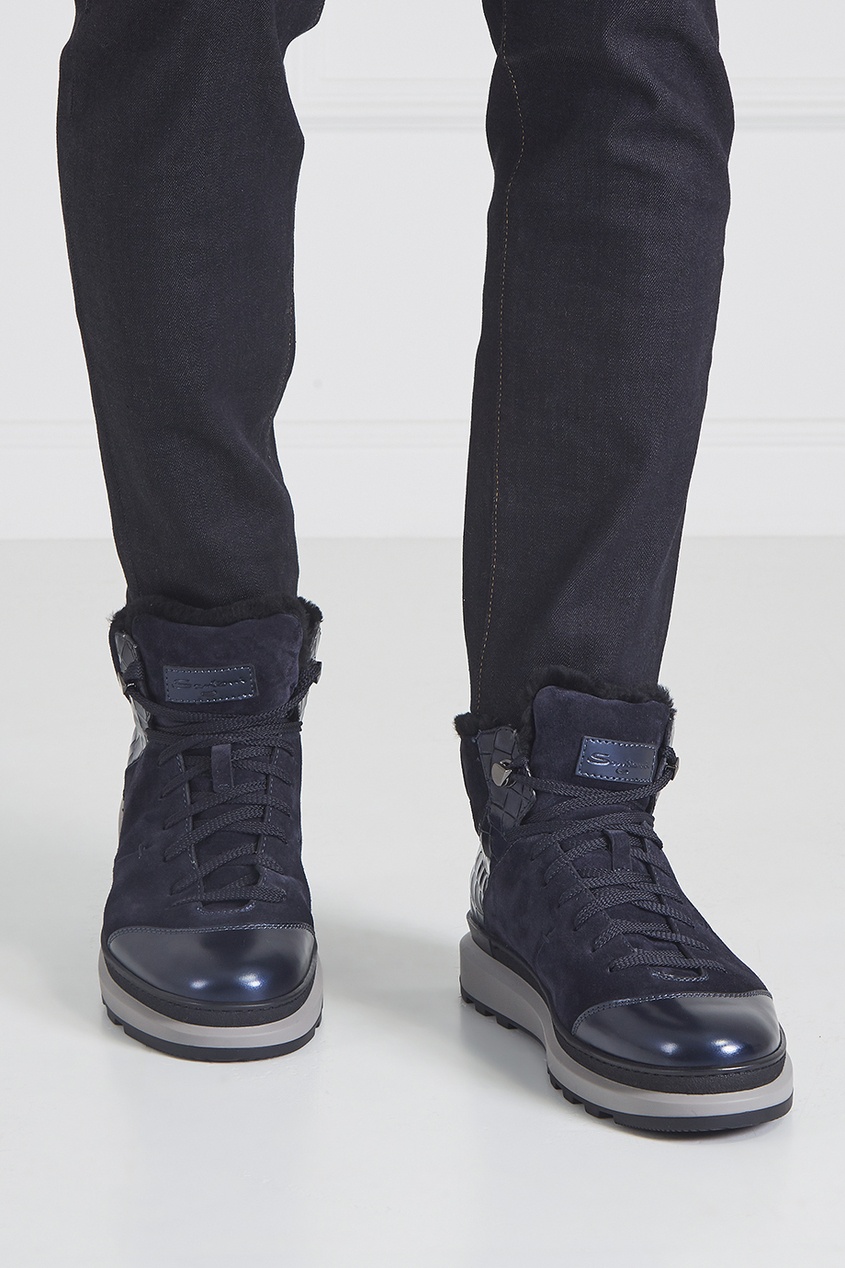 Замшевые ботинки