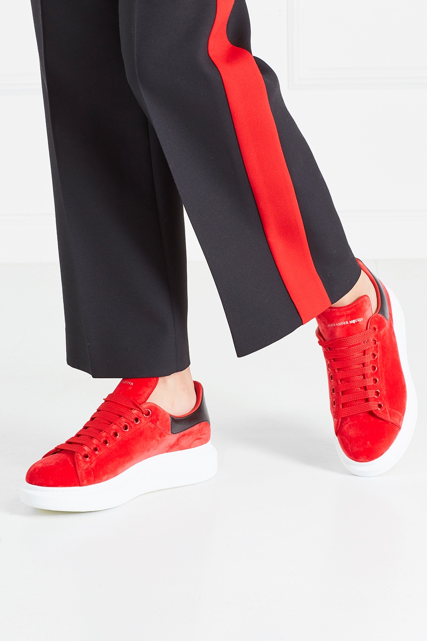 Бархатные кеды