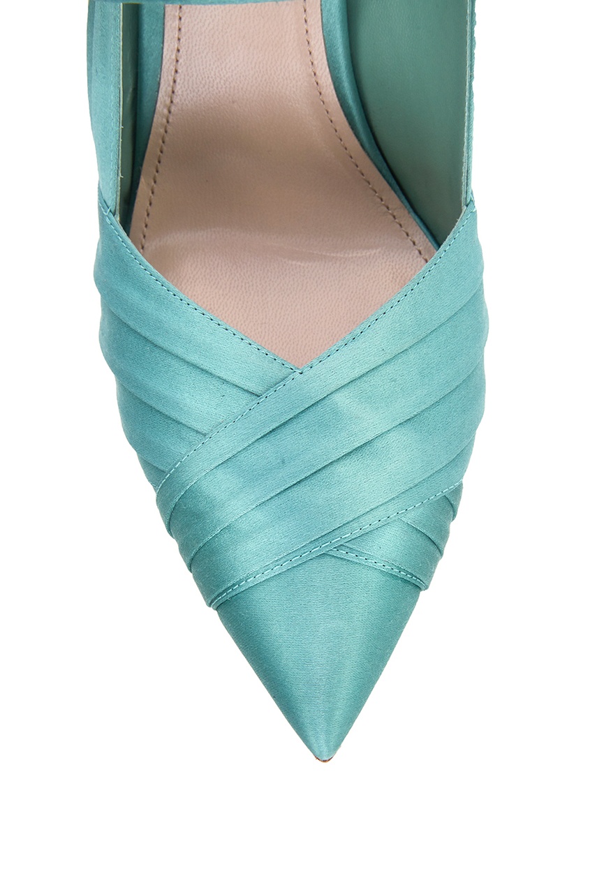 фото Зеленые туфли из сатина с кристаллами miu miu