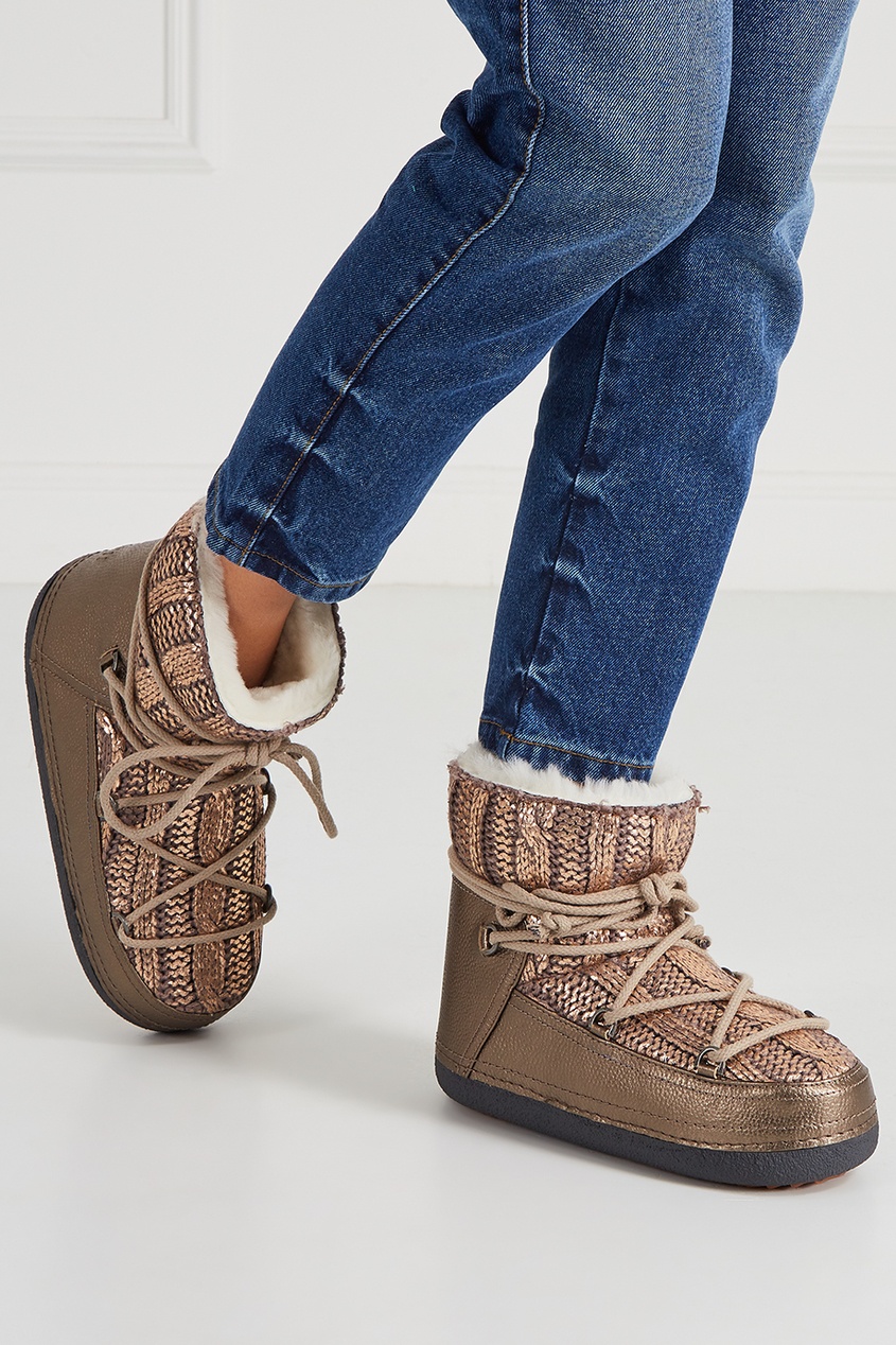 фото Бежевые ботинки-луноходы с вязаным декором inuikii