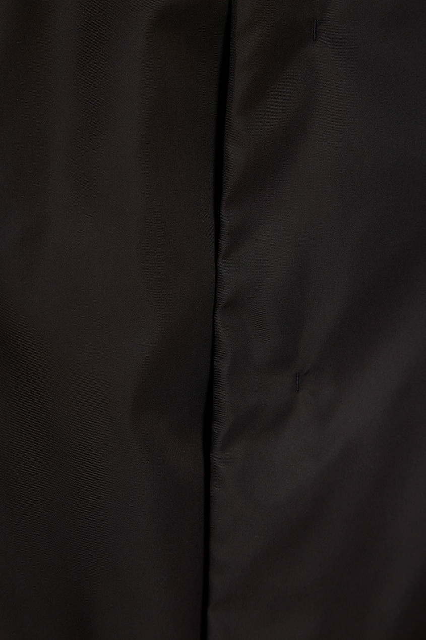 фото Черный плащ с карманами Prada