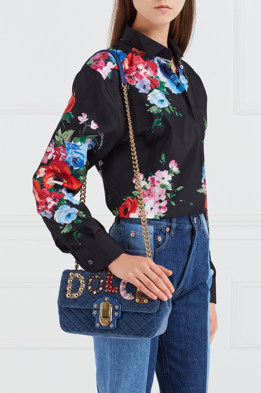 Замшевый клатч с аппликацией