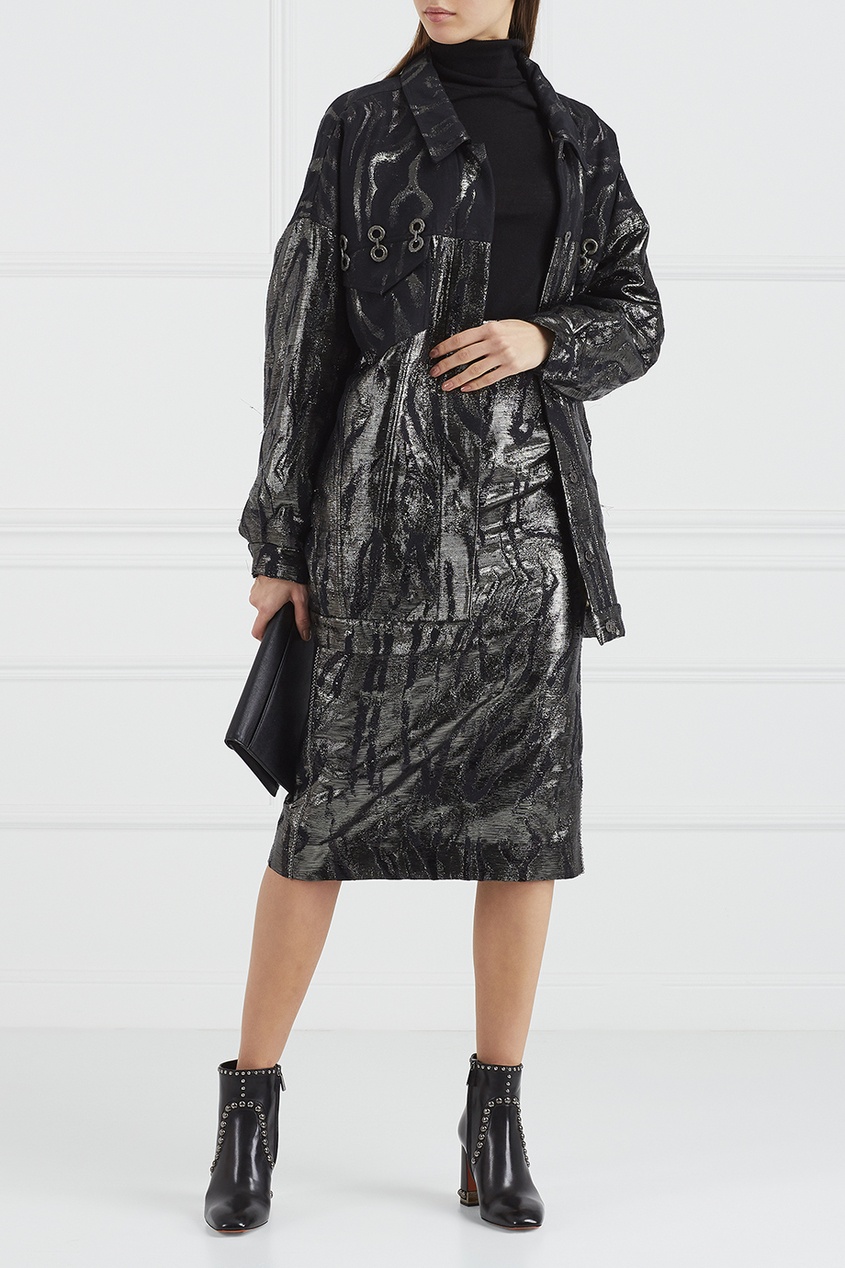 Ботильоны с заклепками