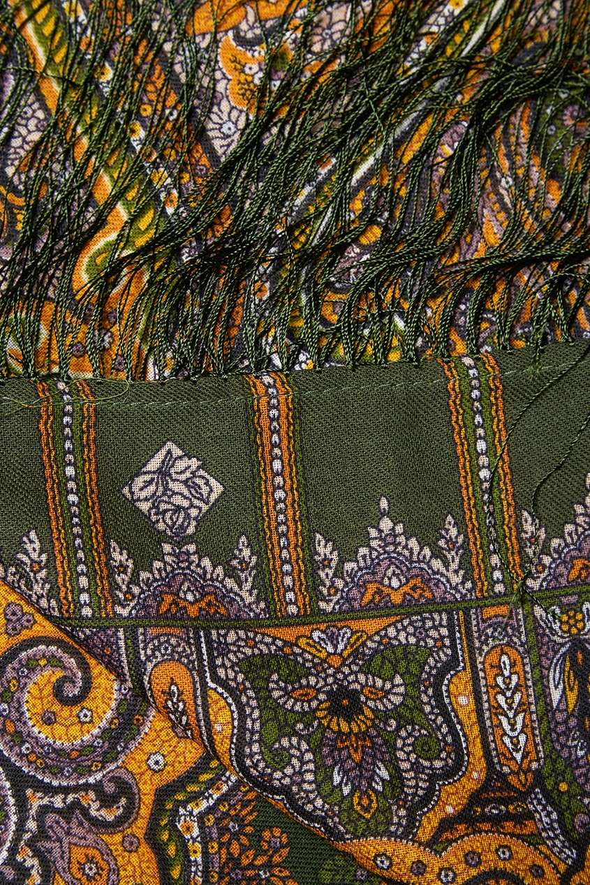 фото Зеленый платок с восточным орнаментом павловопосадская платочная мануфактура