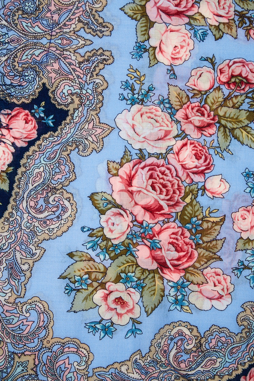 фото Синий платок с розами павловопосадская платочная мануфактура