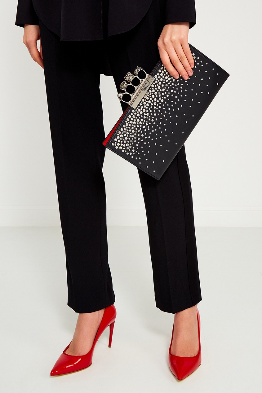 Кожаный клатч с заклепками Skull