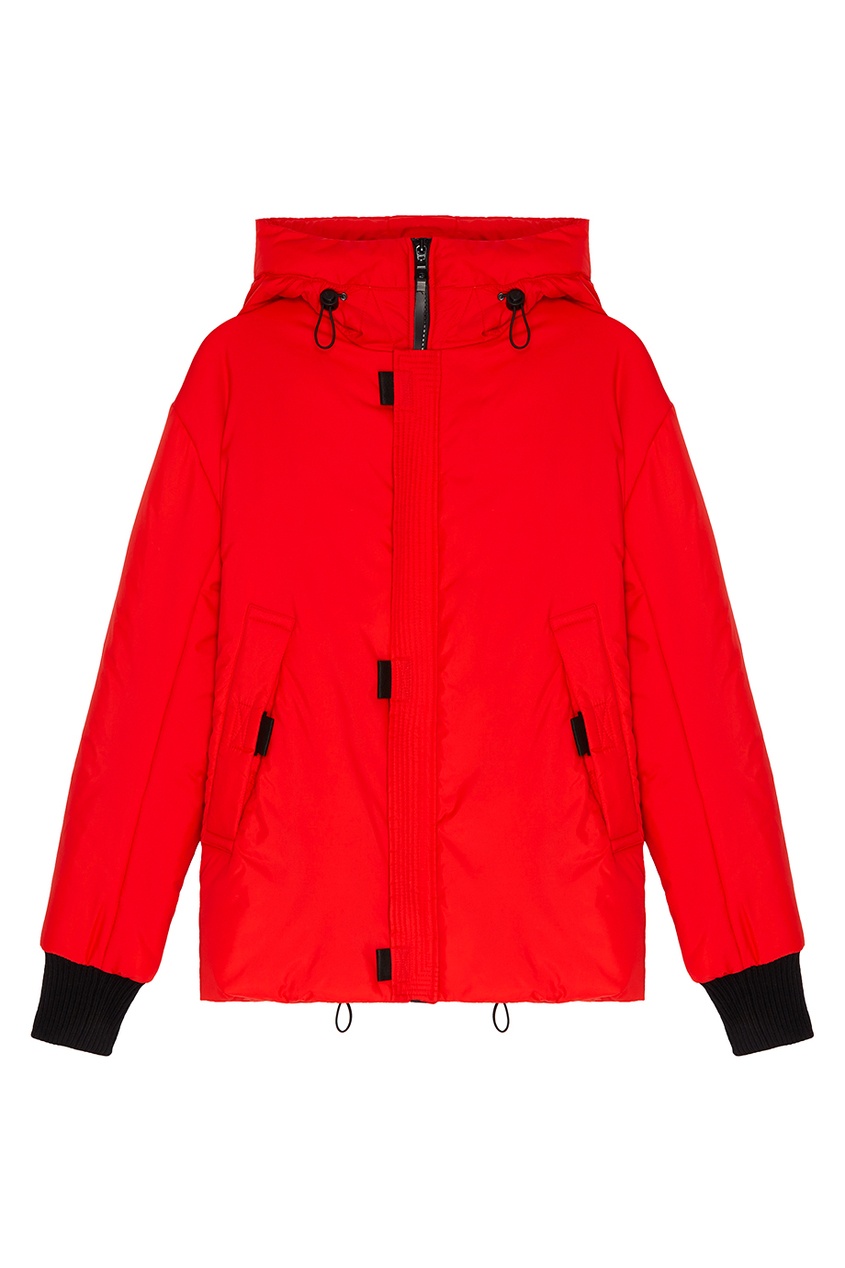 фото Красная куртка с капюшоном Novaya