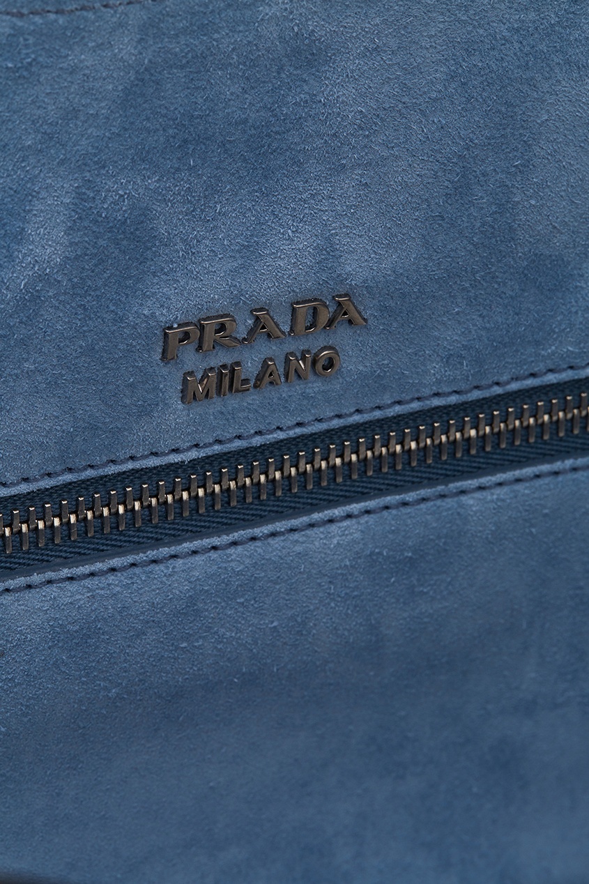 фото Белая кожаная сумка etiquette prada