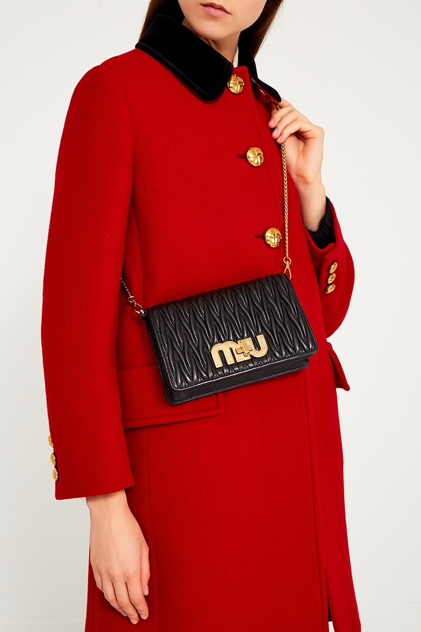 фото Драпированная сумка из кожи miu logo miu miu