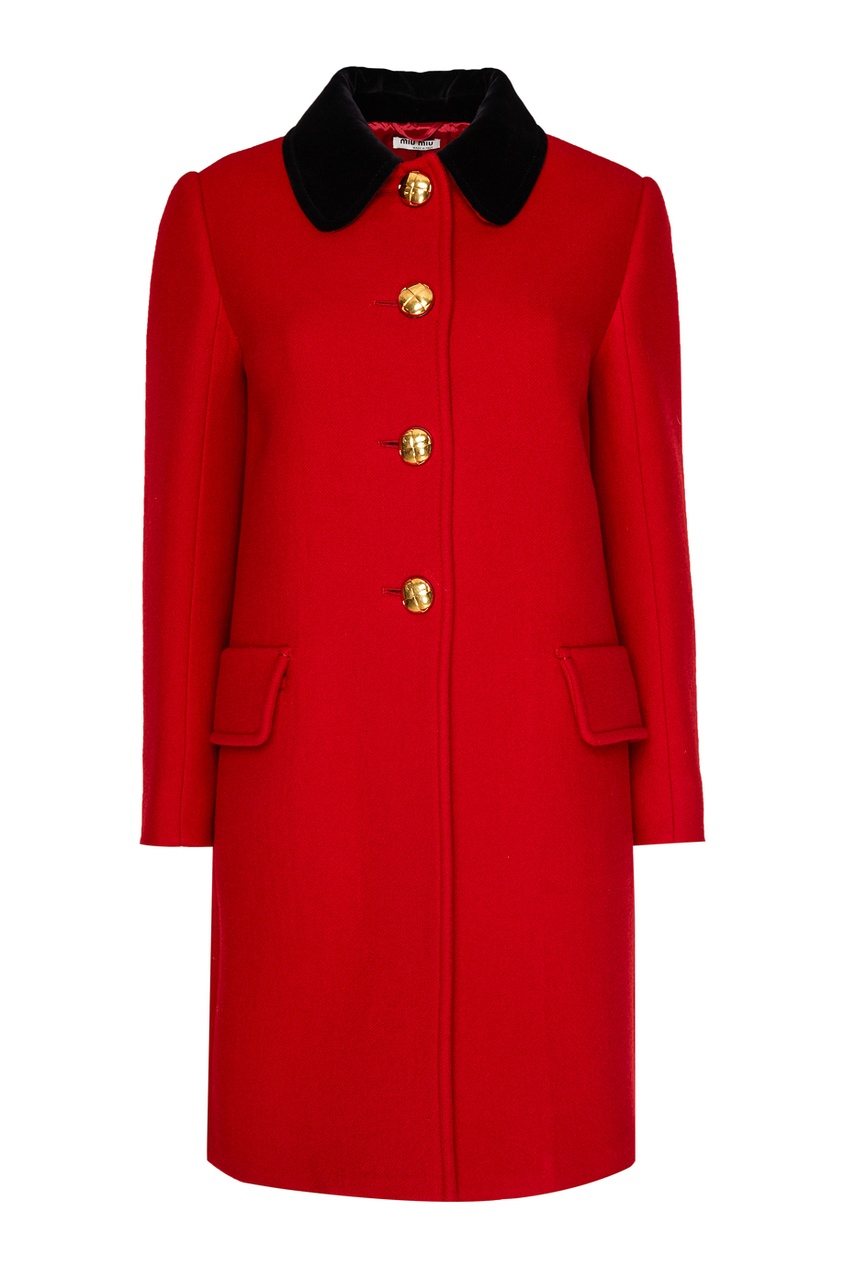 фото Красное пальто с контрастными деталями miu miu