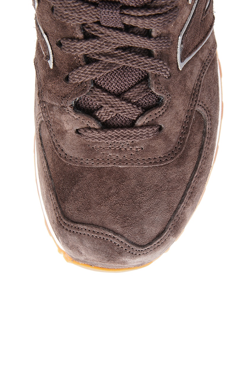 Коричневые замшевые кроссовки №574