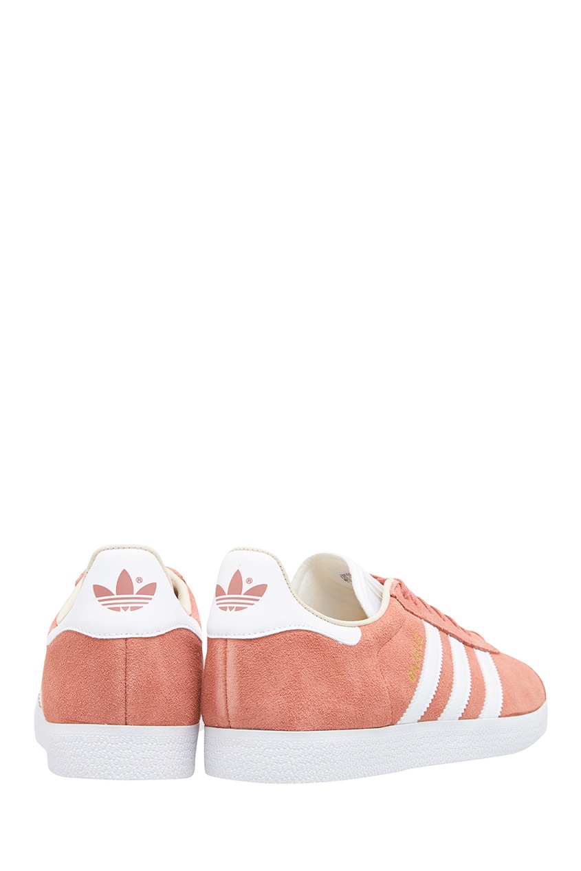 фото Розовые кеды из замши gazelle adidas