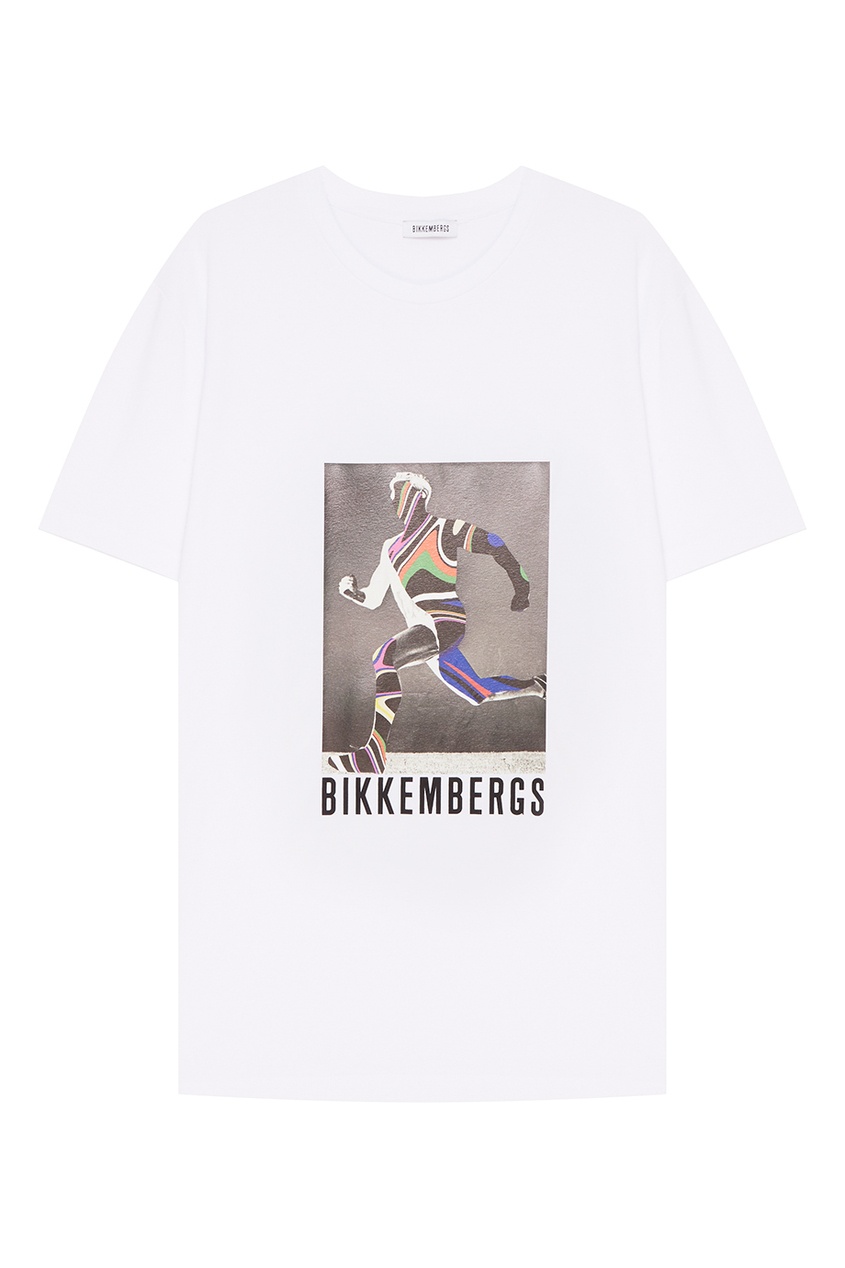 фото Белая футболка с ярким принтом Dirk bikkembergs