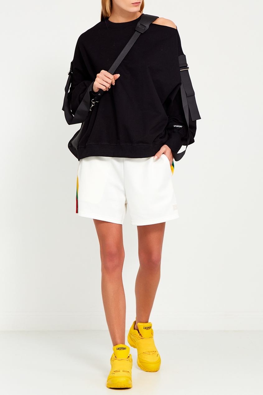 Желтые кроссовки