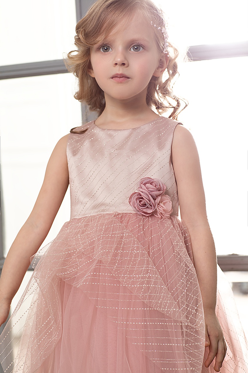 фото Розовое платье с цветами diana balloon and butterfly